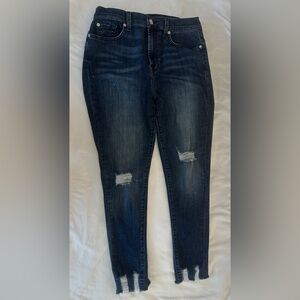 7 For All Mankind women’s Dark Indigo Skinny Jeans.  Size 29.